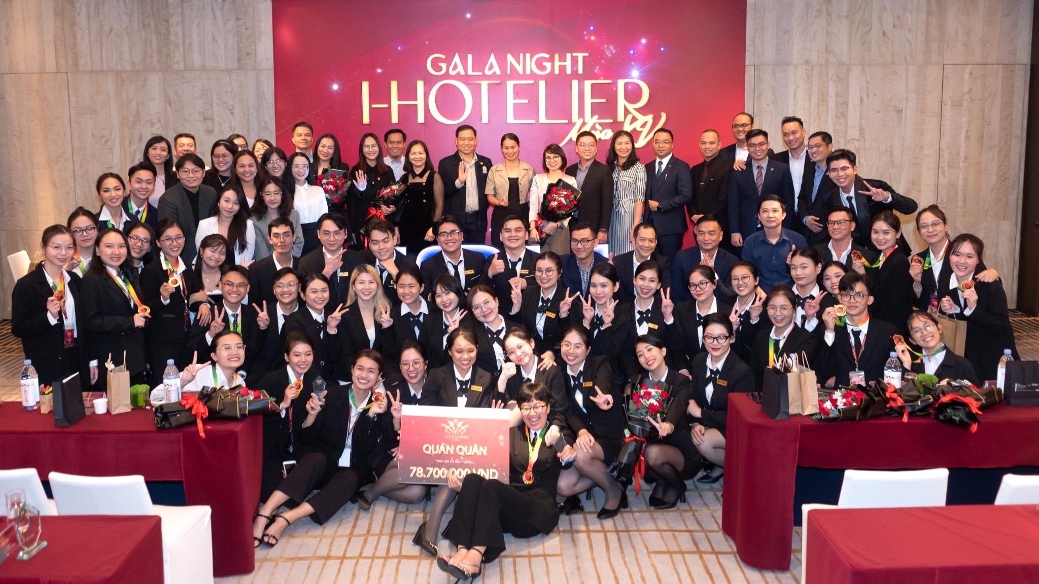 khoa-du-lich-nha-hang-khach-san-hsu