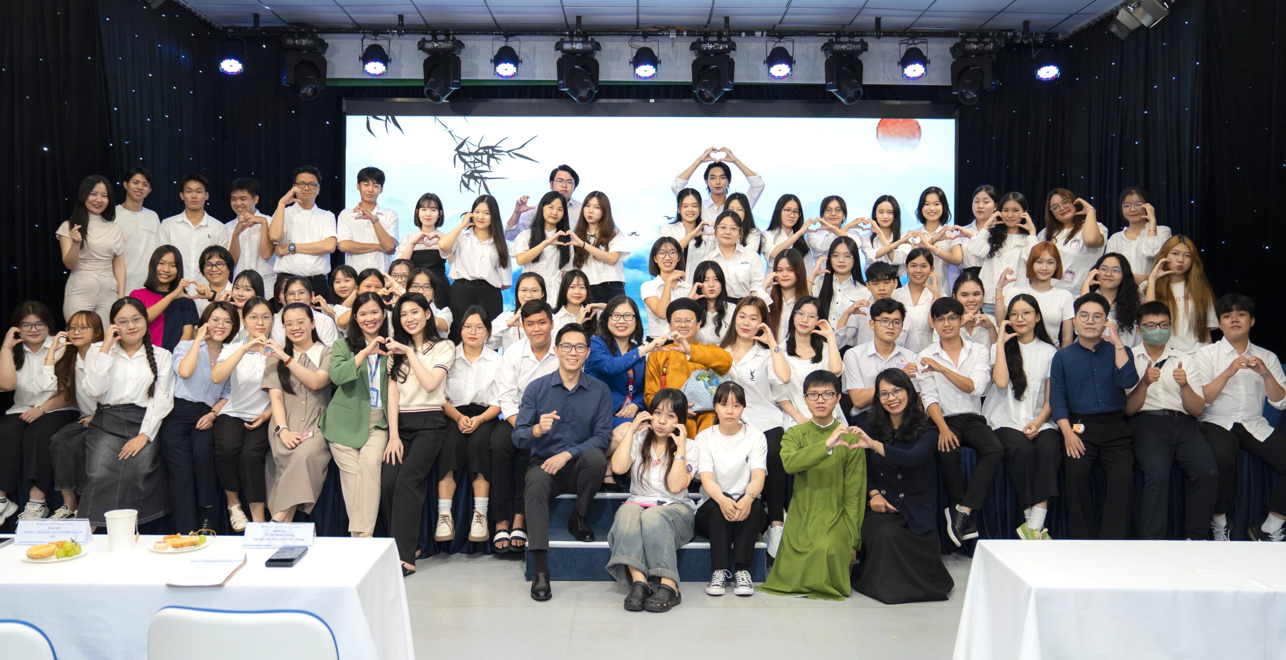 khoa-ngon-ngu-tam-ly-hsu